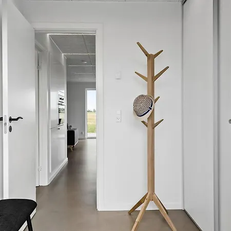 Lovely In With Kitchen *